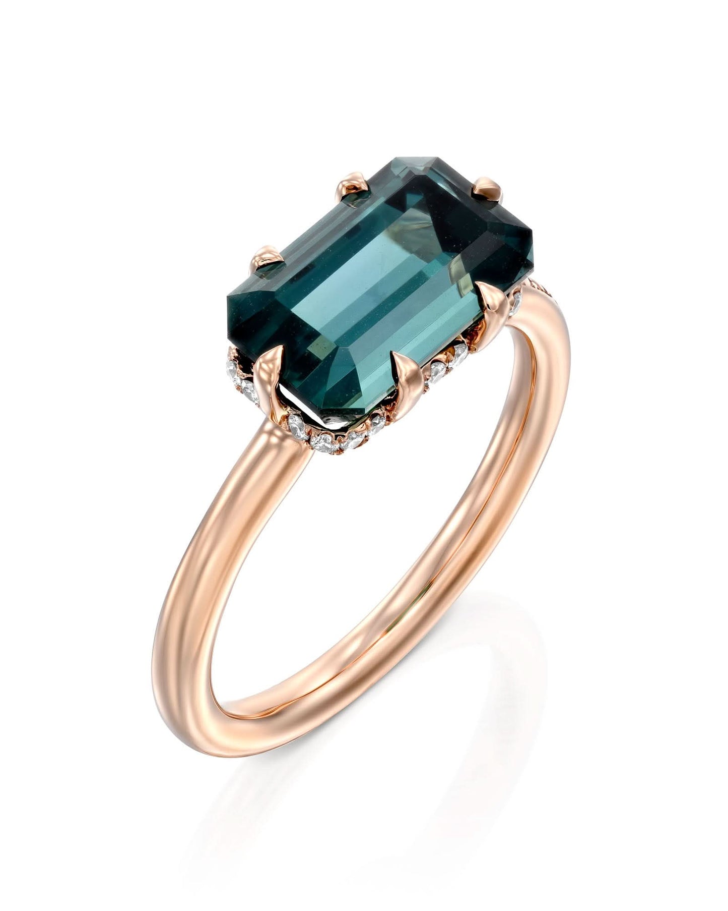 color: Rose Gold