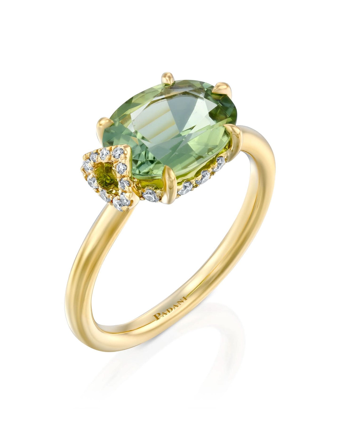 color: Yellow Gold