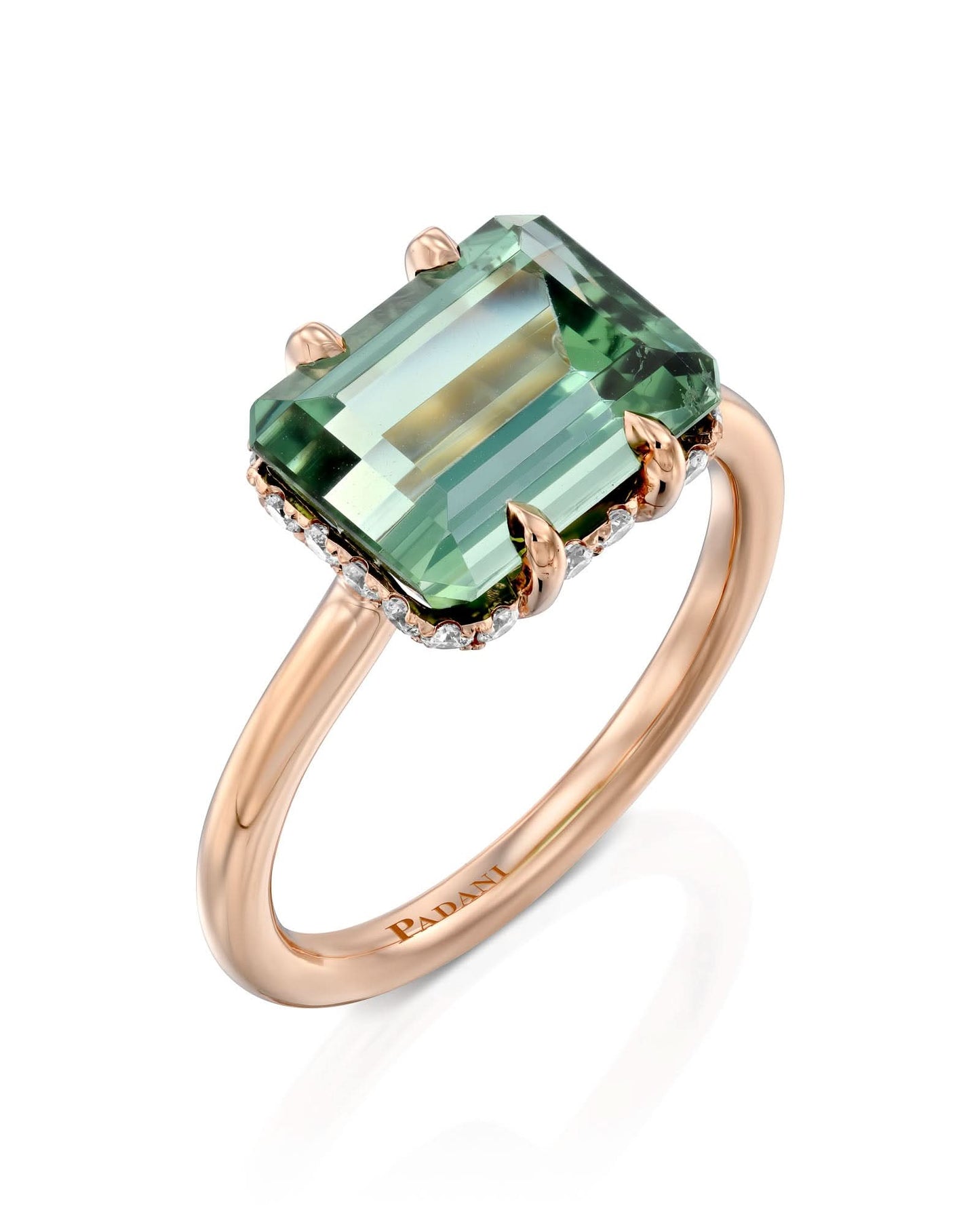 color: Rose Gold