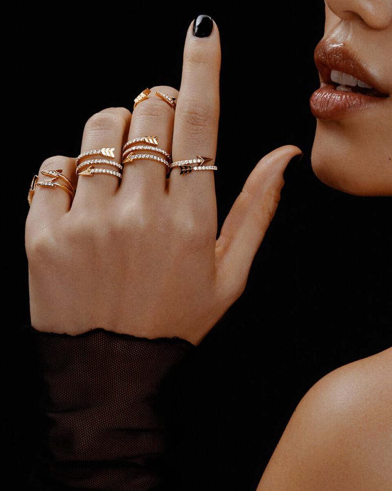 color: Yellow Gold