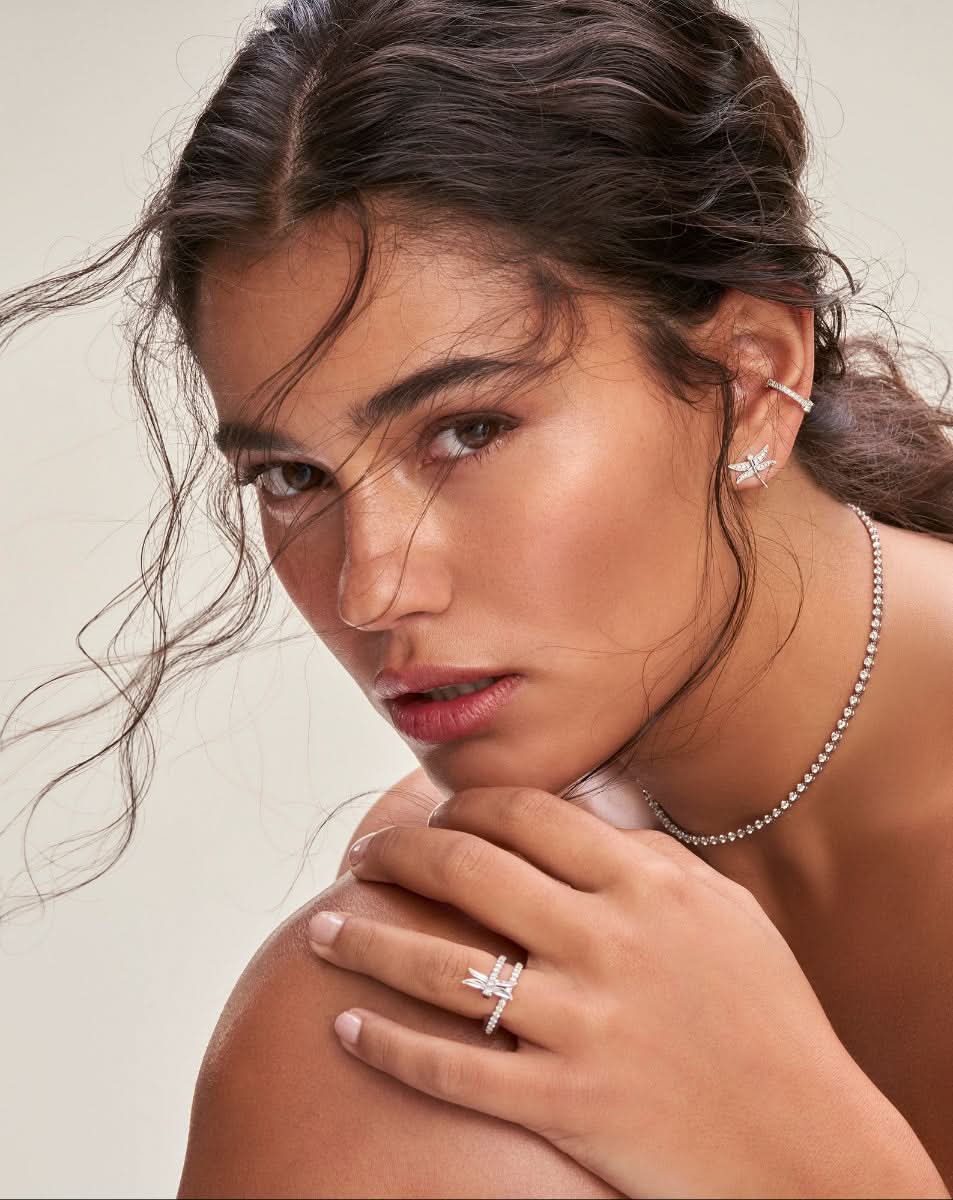 color: White Gold