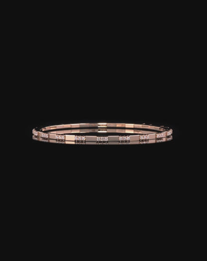 color: Rose Gold