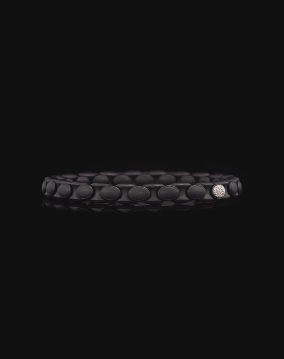 color: White Gold