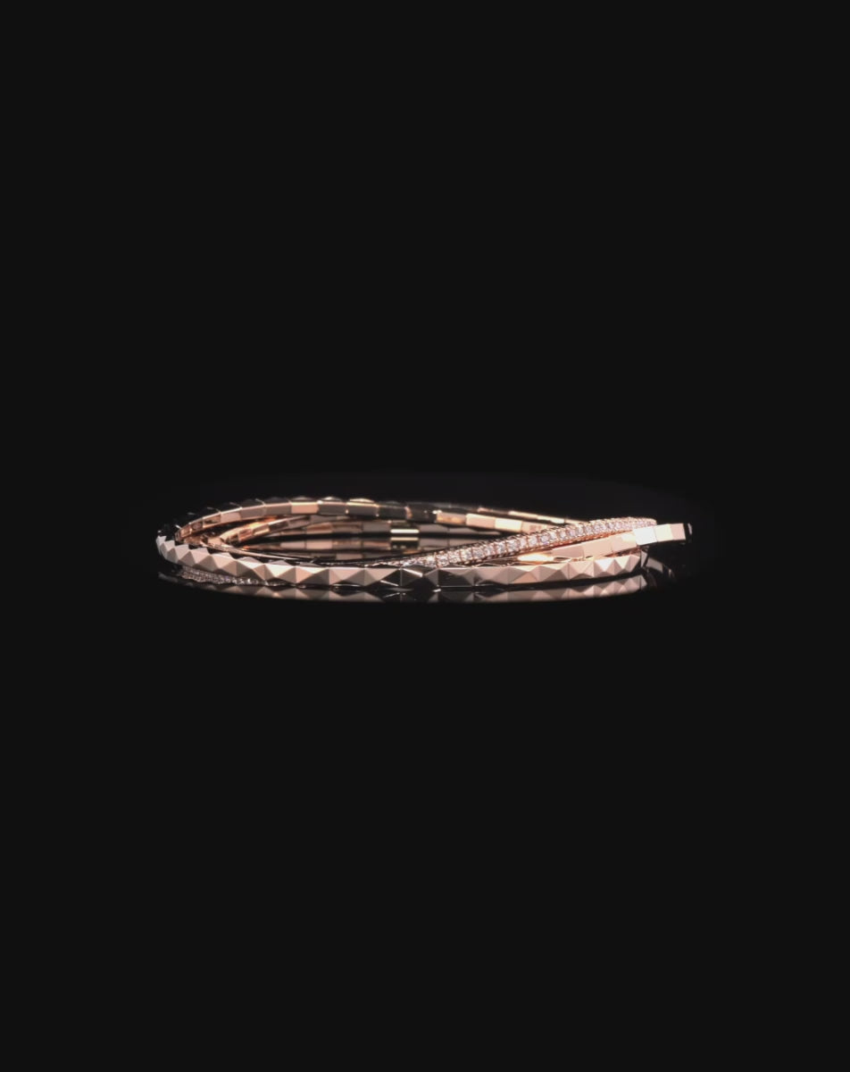 color: Rose Gold