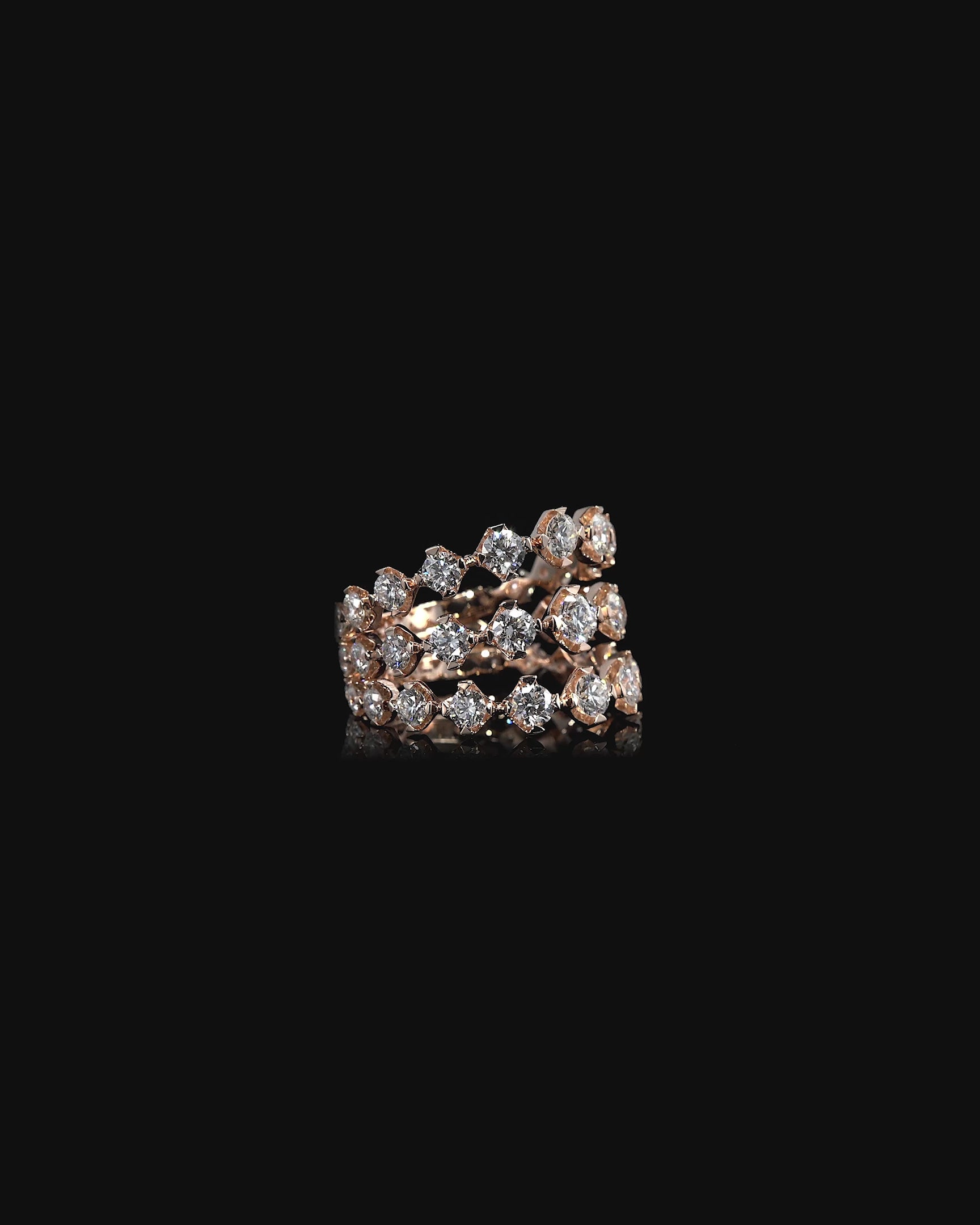 color: Rose Gold; White Gold