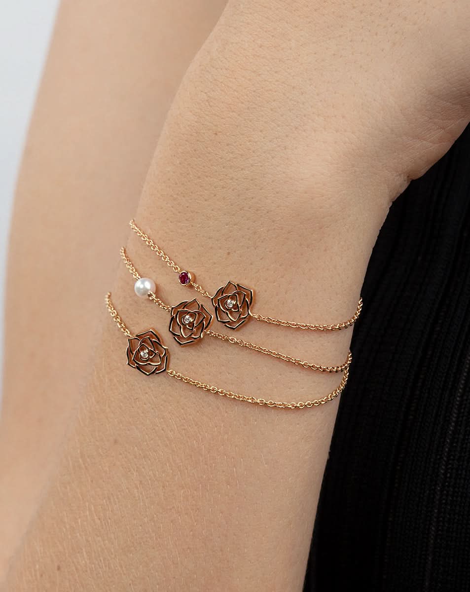 color: Rose Gold