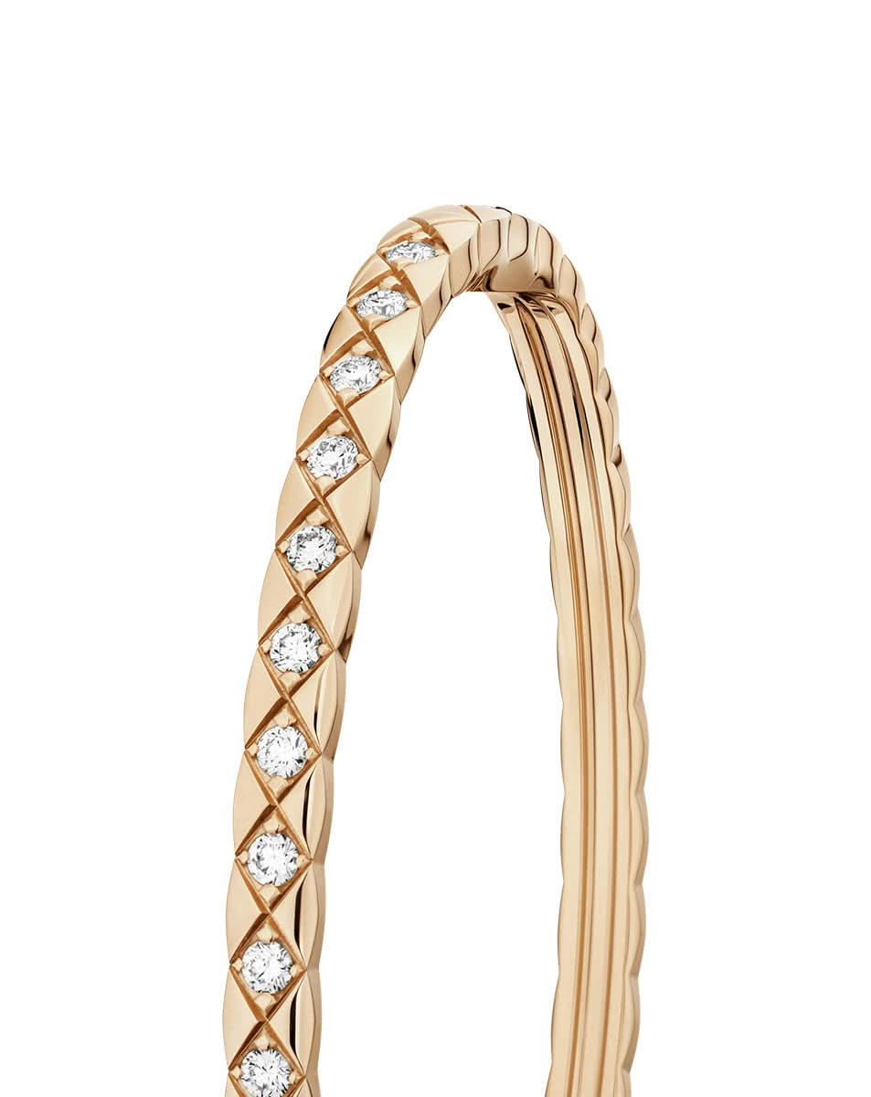 color: Beige Gold