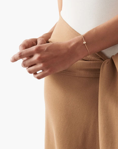 color: Rose Gold