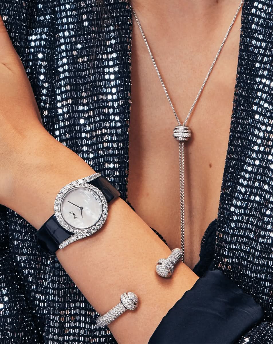 color: White Gold