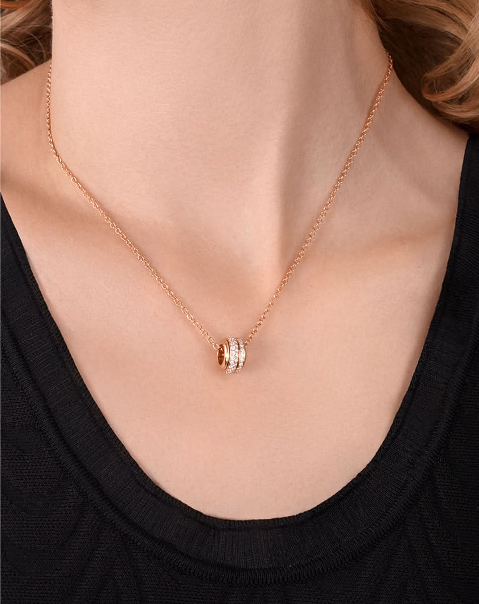 color: Rose Gold