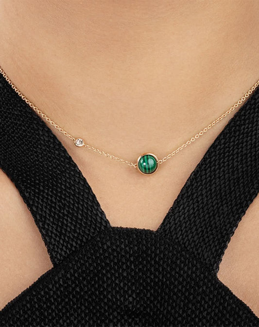 תליון POSESSION בשילוב יהלום ואבן מלכיט