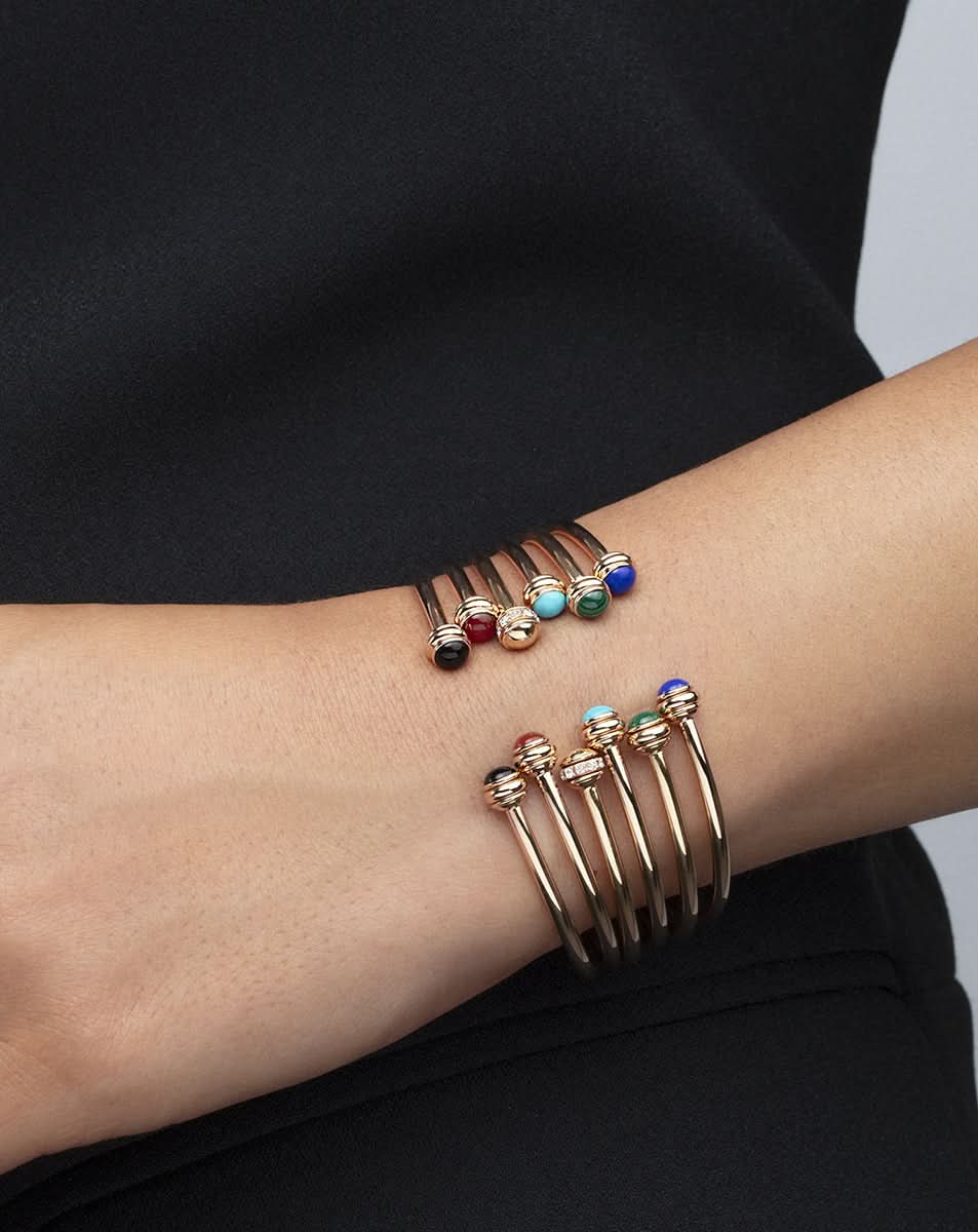 color: Rose Gold