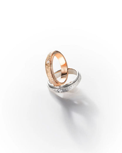 color: Rose Gold