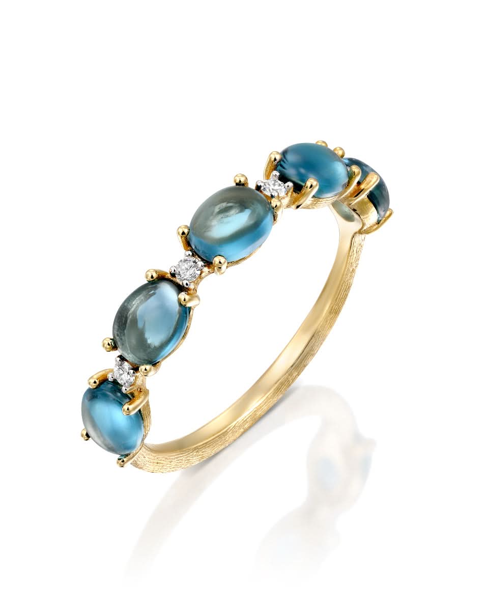 color: Yellow Gold