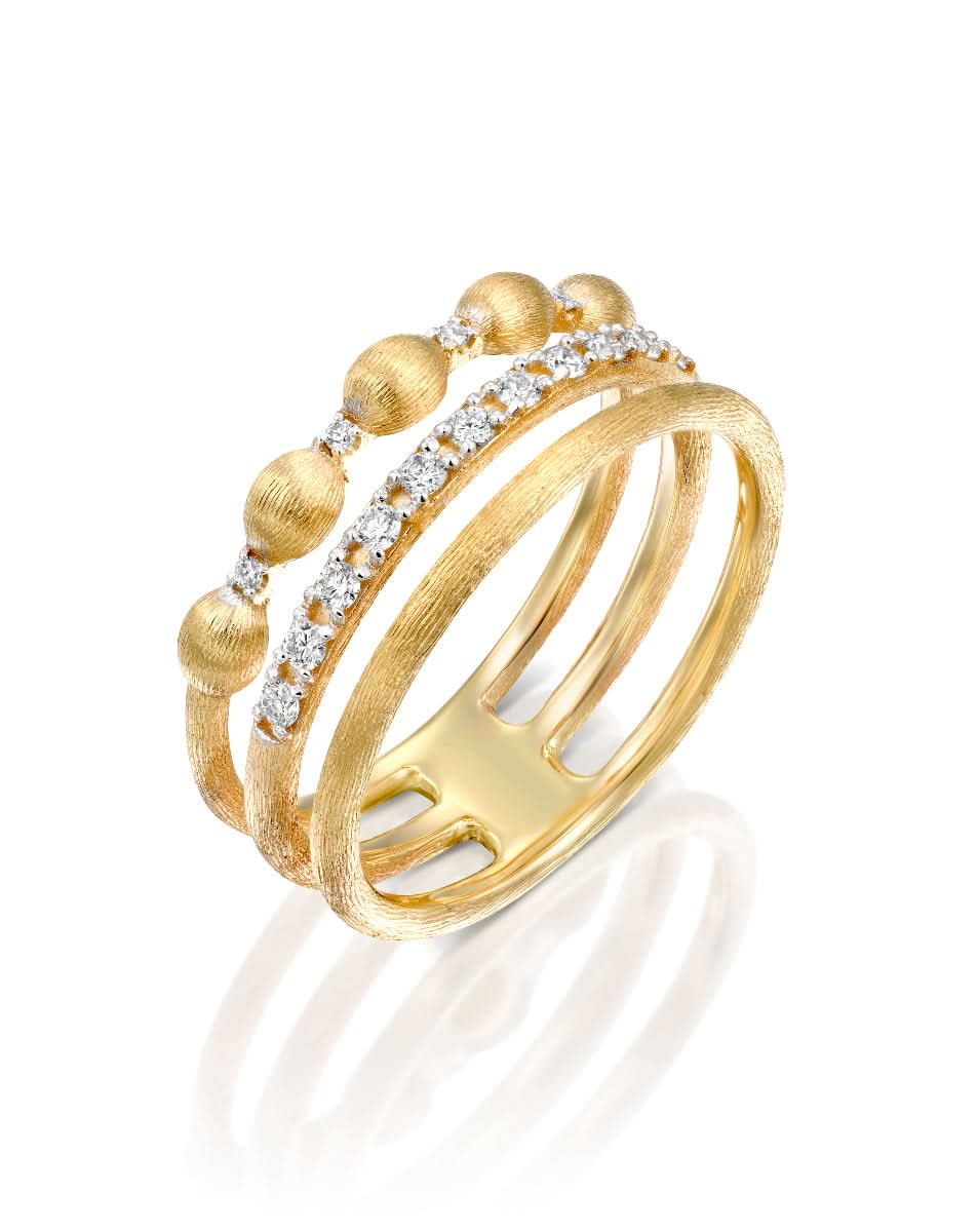 color: Yellow Gold