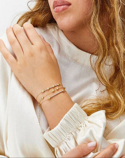 color: Yellow Gold