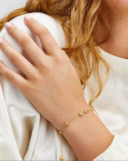 color: Yellow Gold