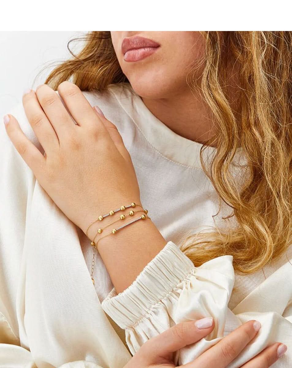 color: Yellow Gold