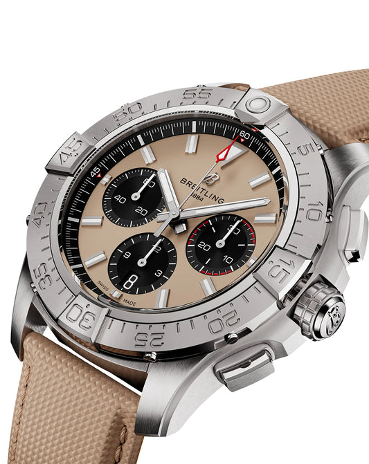 BREITLING AVENGER Watch